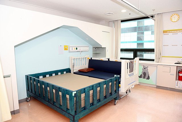 분당제생병원 소아청소년과 놀이공간이 있는 2인실 이미지
